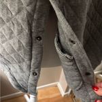 Old Navy  Women's Gray Quilted Shirt Jacket Size SP Photo 5
