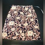 Banana Republic  Skirt with Ruffle Accent size 8 Photo 9