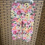 Coldwater Creek  Floral‎ Cargo Capris Size 16 Photo 1