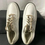 FootJoy  GREEN JOY WO SIZE 7.5 GOLF SHOES OFF WHITE AND TAN GOOD USED CONDITIONI Photo 7