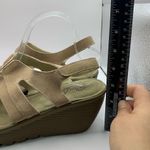 Skechers  Memory Foam Slingback Platform Wedge Beige Suede Sandals Women's Sz10 Photo 1