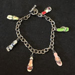 ATTENTION SHOE LOVERS: Bracelet Photo 0