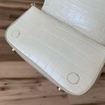 ZARA Women's Off White Croc Embossed Baguette Shoulder Bag Photo 2