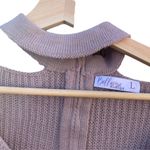 Bellamie  boutique large knit sweater Photo 5