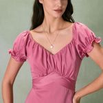 Rihoas Pink Sweetheart Neck Ruched Satin Midi Dress Size M Photo 1