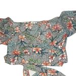 Resort Wear tie front puff sleeve crop top in tropical floral print small p Green Photo 1