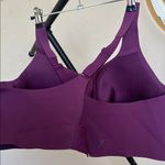 Knix‎ Catalyst Front Zip Sports Bra in Berry size 8 Purple Photo 3