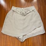 Lulus  Houndstooth Cream Belted Mini Skort Photo 0