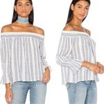 Love Shack Fancy Daisy Off the Shoulder Crop Top
Blouse Size XS Pom Pom Hem Photo 1