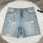 No Boundaries NWT.  super high rise  90s boyfriend shorts.  Size 13 Photo 2