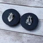 Vintage Clip On Earrings Photo 6