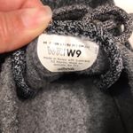 Allbirds  Women’s The Wool Runner Merino Wool Dark Heather Gray Lace-Up Sneakers Photo 5