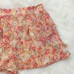 BCBGeneration ‎ abstract floral ruffle tap short Photo 1