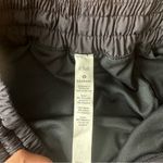 Lululemon  Hotty Hot High-Rise Lined Short 4" Photo 3