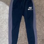 Nike  Sweatpants Photo 0