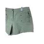 Y2K Green Button Closure Front Zipper Pockets Casual Shorts Womens Size 8 Photo 1