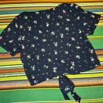 Active USA floral button down short sleeve crop top with bow in navy size large Photo 10