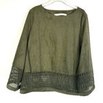 Marie Oliver  Green faux suede laser cut blouse Women’s Size Medium Photo 0