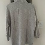 Old Navy women’s grey oversized sweater Photo 5