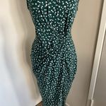 Nine Britton 32. Abigail brushed knit fitted midi dress in green with a white Photo 3