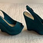 D heart teal wedges Blue Size 7 Photo 1