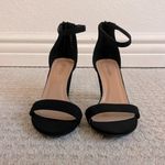 Top Moda  Black Hannah Block Heel Ankle Strap Sandal Photo 2