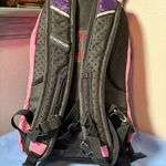 Wenger Vibrant Pink and Purple ultra light hiking day Backpack Photo 9