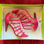 Kelly & Katie  Caris caged heels Photo 0