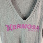 Hurley  XS Hermosa Beach V-Neck Top in Light Gray Pink Photo 4
