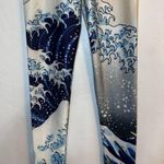 Blackmilk GREAT WAVE OF KANAGAWA BY HOKUSAI PRINTED LEGGINGS SZ SMALL MED RISE Photo 2