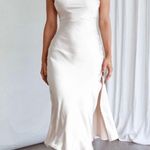 Selfie Leslie  White Dress Midi Photo 3