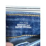 Old Navy  Jeans Rockstar Super Skinny Mid Rise Distressed Rip Womens 2P 2 Petite Photo 7