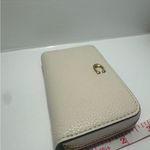 Coach Essential Small Zip Around Card Case In brass/ Chalk Photo 2
