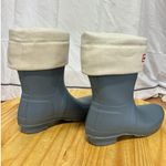 Hunter Rubber Waterproof Short Boot with Socks Liner Blue/White Women's Size 10 Photo 5