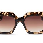 DIFF eyewear Giada Rectangle Espresso Tortoise Sunglasses Photo 0
