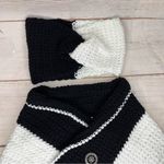 Handmade • Crochet Set 5 Pieces • Black & White • Buttons • Headband • Neck Warm Photo 3