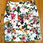 Loft Ann Taylor  pencil skirt. Size 2 White floral butterfly skirt with zipper. Photo 0