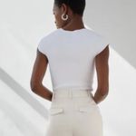 Aritzia  Babaton Sculpt Sweetheart Ribbed T Shirt Black Sz S Photo 1