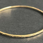 Women’s vintage dainty gold toned patterned‎ bangle bracelet one size Photo 0