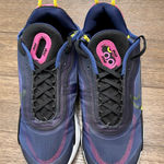 NikeAir Max 2090 Blue Void-Active Fuchsia‎ Women’s Size 9.5 Photo 0