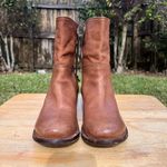 Frye  Carmen Short Back Lace Brown Leather Ankle Boots Size 6.5 Photo 1