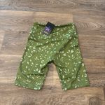 NWT Rebel Athletics Kelp Green Bike Shorts XS High Rise Performance Active Photo 1