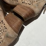 Franco Sarto  Ashlee Block Heel Ankle Boots Size 8.  B63 Photo 3