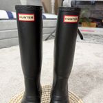 Hunter Women’s Original Tall Back Adjustable Wellington Rain Boots in Black 6 Photo 7