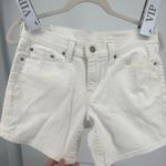 Levi's Levi’s white Jean shorts garden girl, clean girl, tomato girl Photo 4