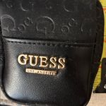 Guess  Black Pouch with Gold key ring Photo 1
