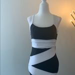Black and white dress Size 4 Photo 6