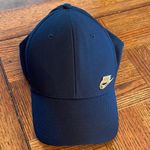 Nike  gold medal logo black Baseball Cap Photo 0