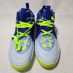 Adidas  exhibit select CP M basketball shoes size 9 women's Photo 2