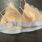 Topshop NWT  lace triangle bra us 8 Photo 2
